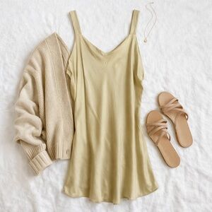 Vintage Femme Fatale Silk Slip Dress Champagne Pearl Detail Size 3X Feminine